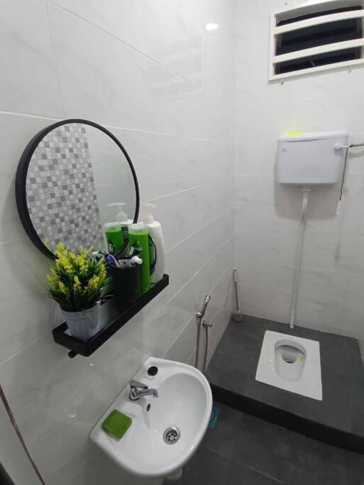 3Bedrooms,2Bath, Wifi, Netflix,Toileteries,Aircond クアラ・トレンガヌ エクステリア 写真